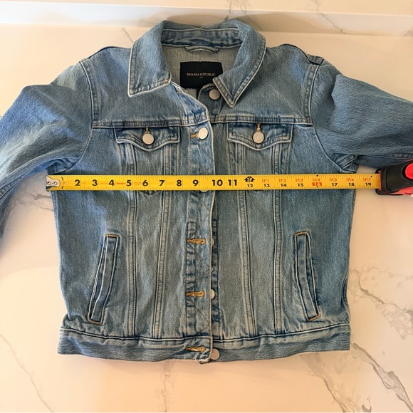 Banana Republic structured denim jacket - Picture 3 of 4